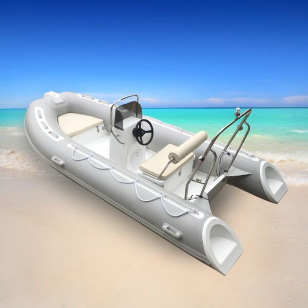 Inflatable boat cutter